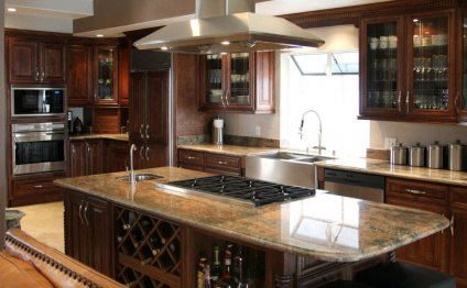Kitchen Cabinet Refacing