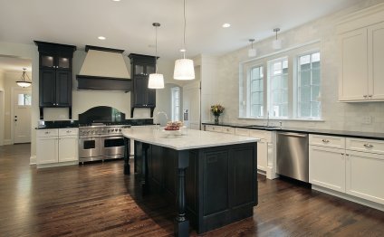 Kitchen Design with Black cabinets
