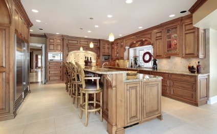 Kitchen Design with Islands and Bars