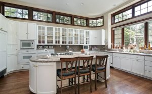 Kitchen island Design with cooktop