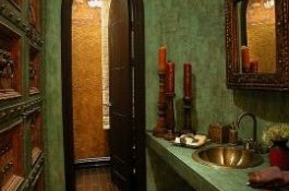 Rich color and texture usher in the Classic Moroccan Style [Design: Utopia Lifestyle]