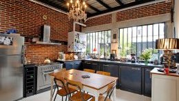 Urban chic kitchen with sparkling lighting
